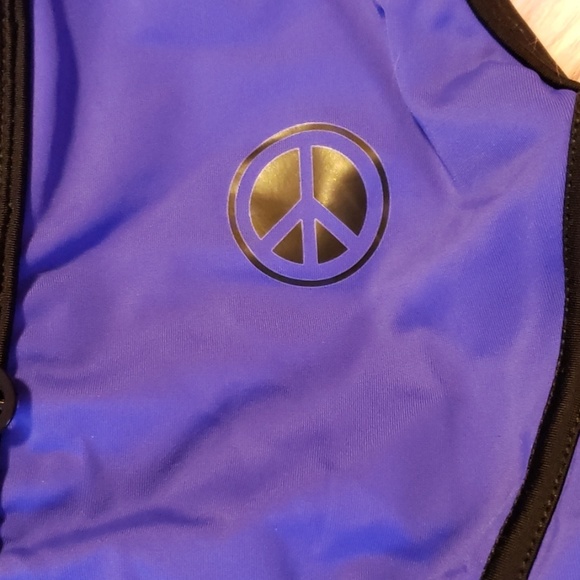 NWOT totally cool one piece bathing suit - Picture 2 of 5